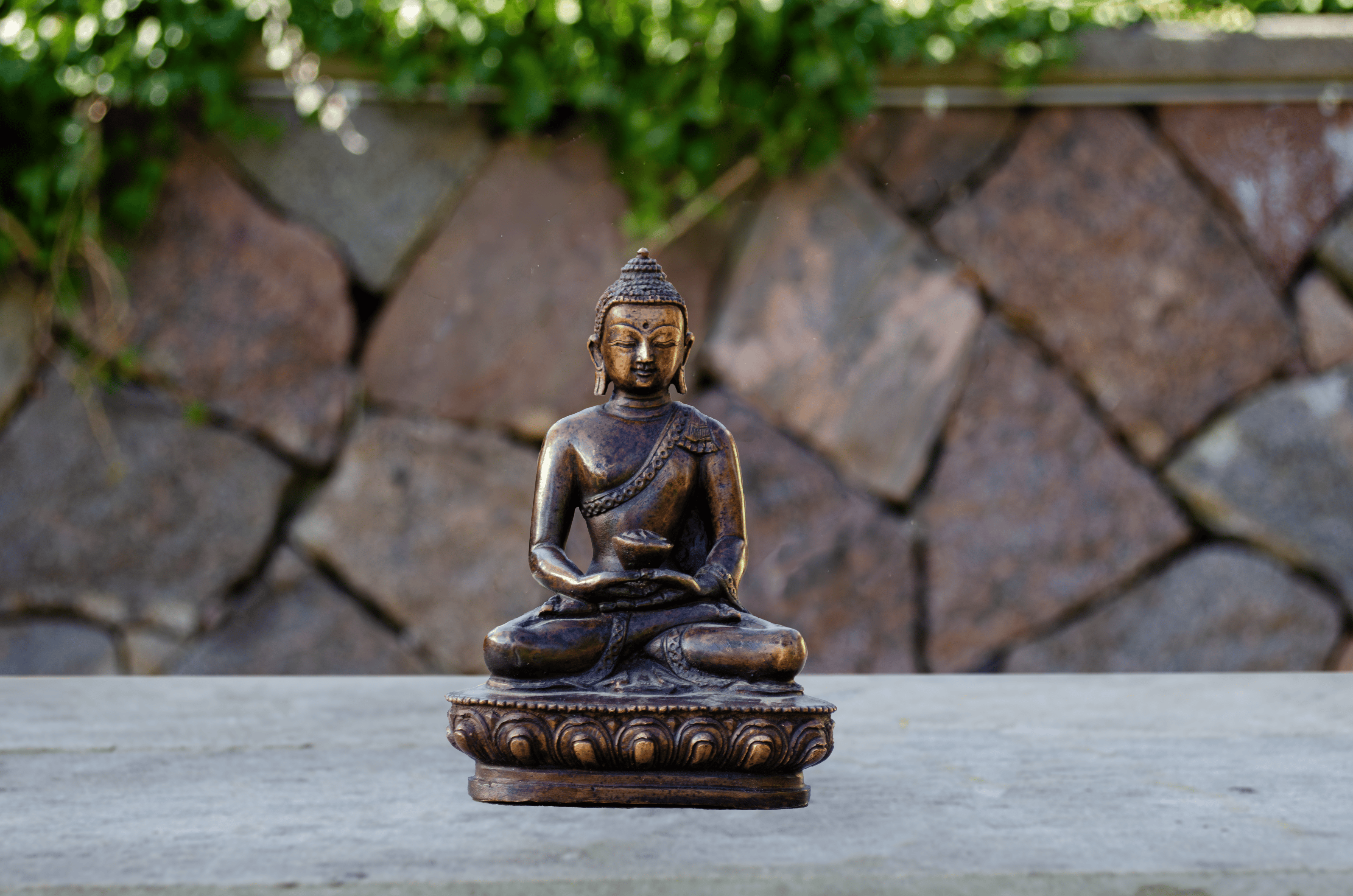 Dhyana Mudra Buddha Figur (13-14 cm) - Forside