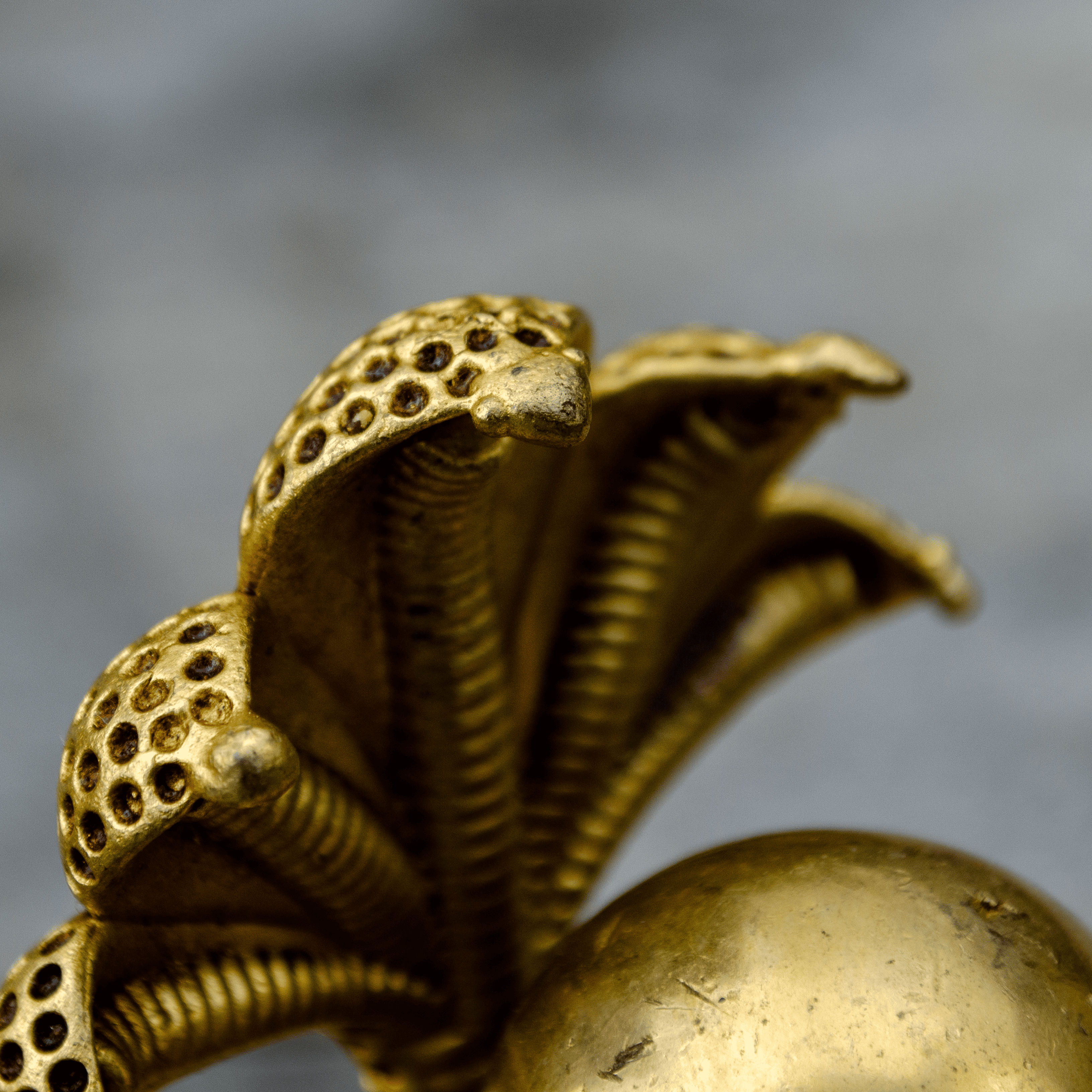 Lingam - Detail