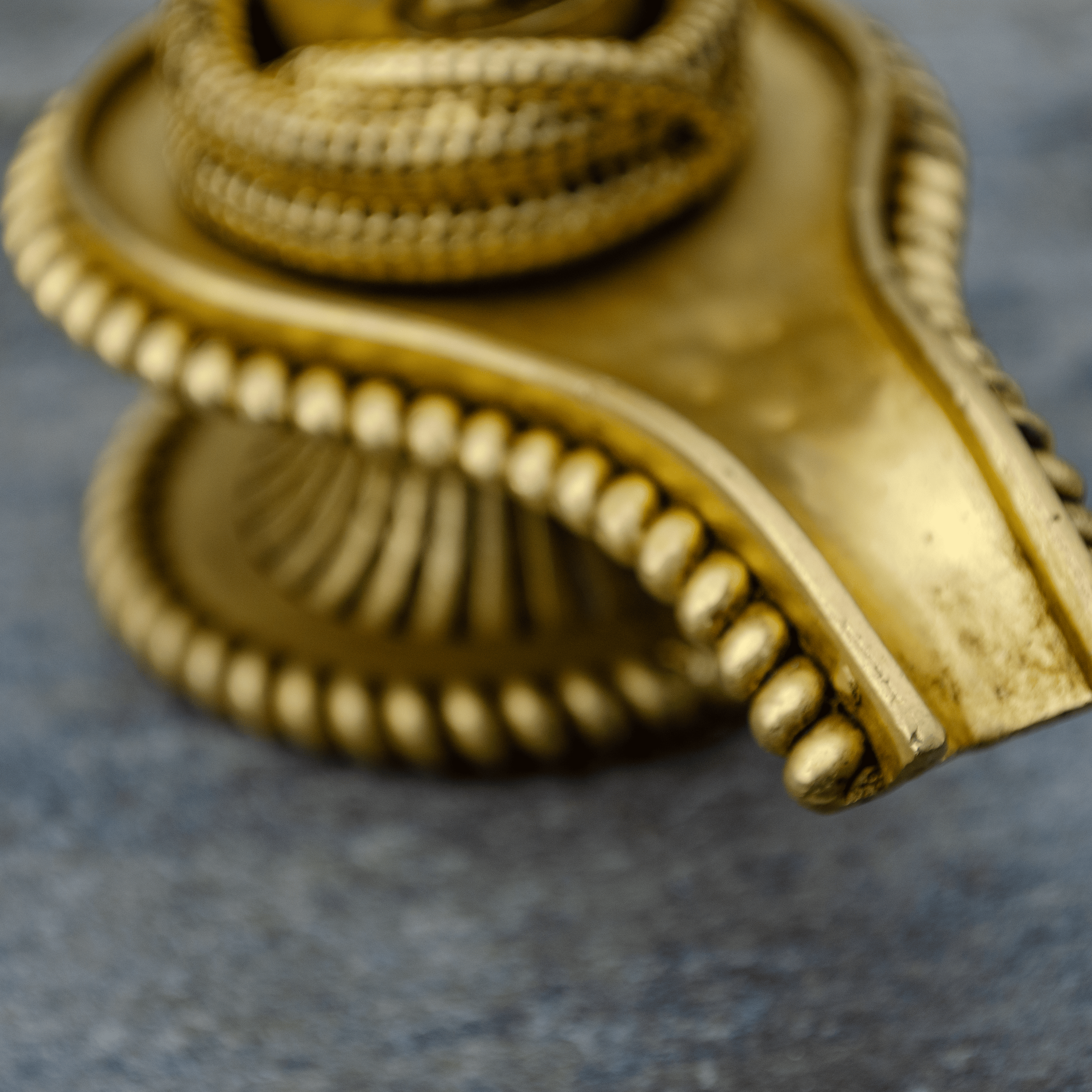 Lingam - Detail