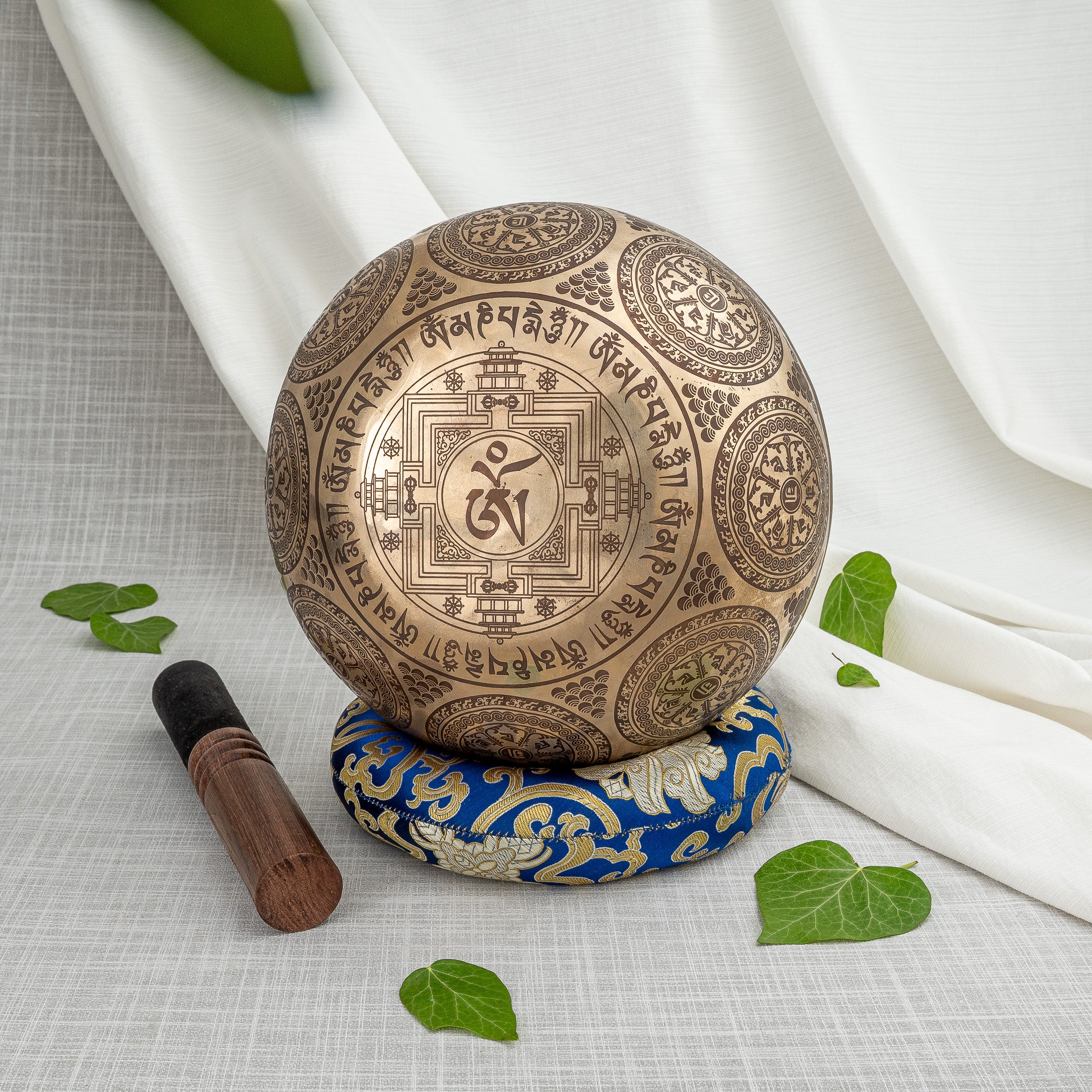 Bottom view of Green Tara Thangka Design Singing Bowl