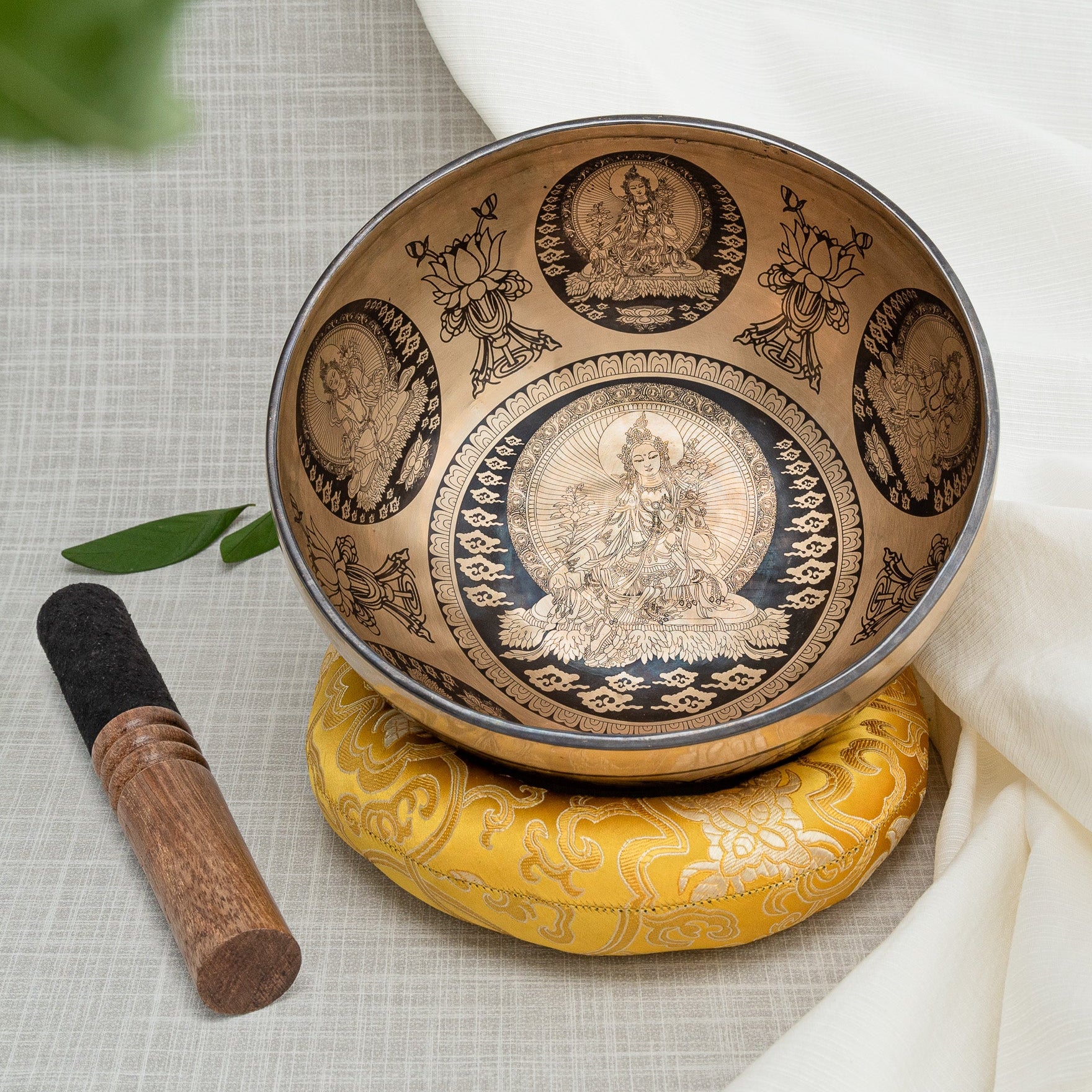 Tara Singing Bowl with cushion and mallet