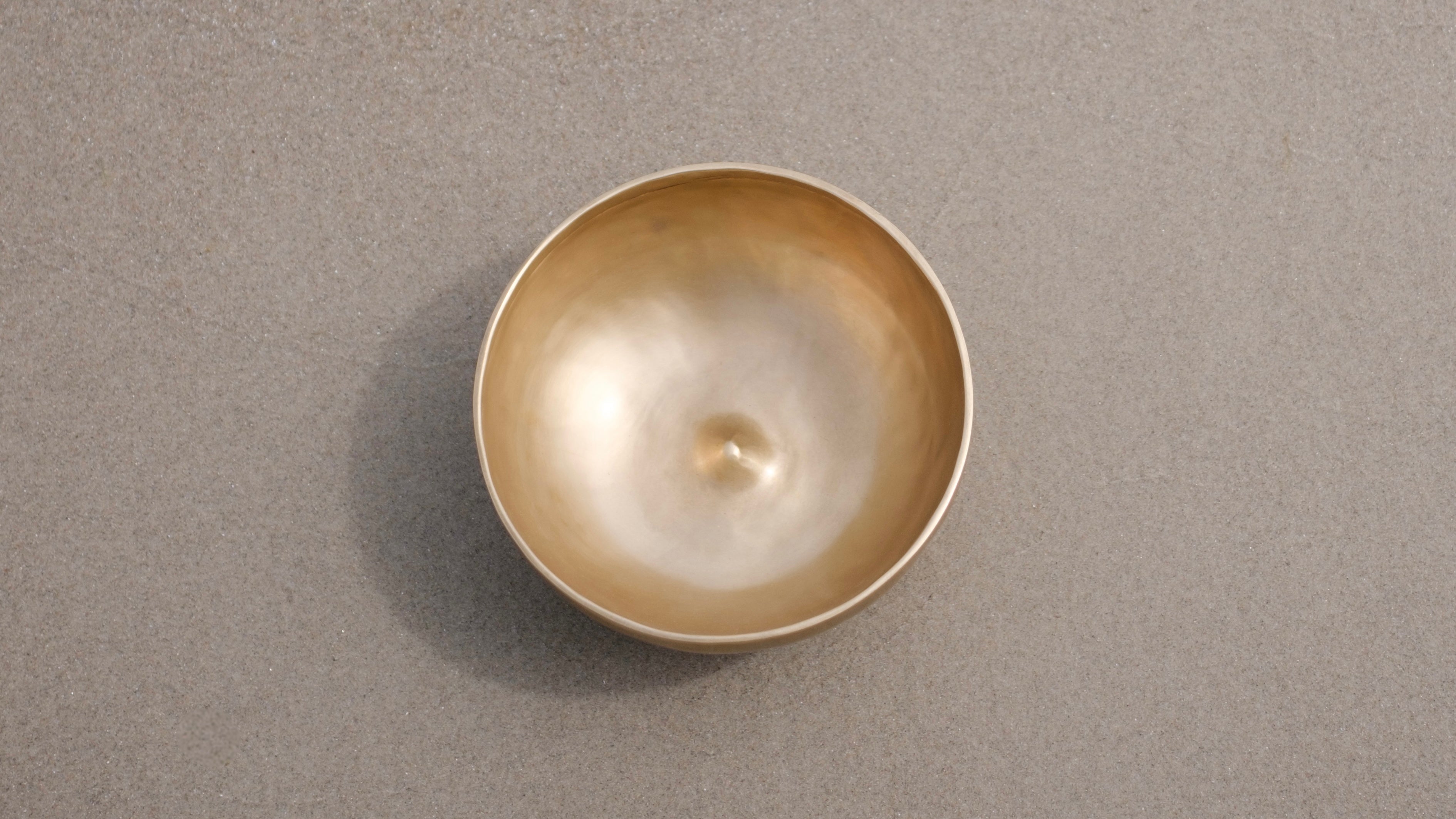 Lingam Singing Bowls