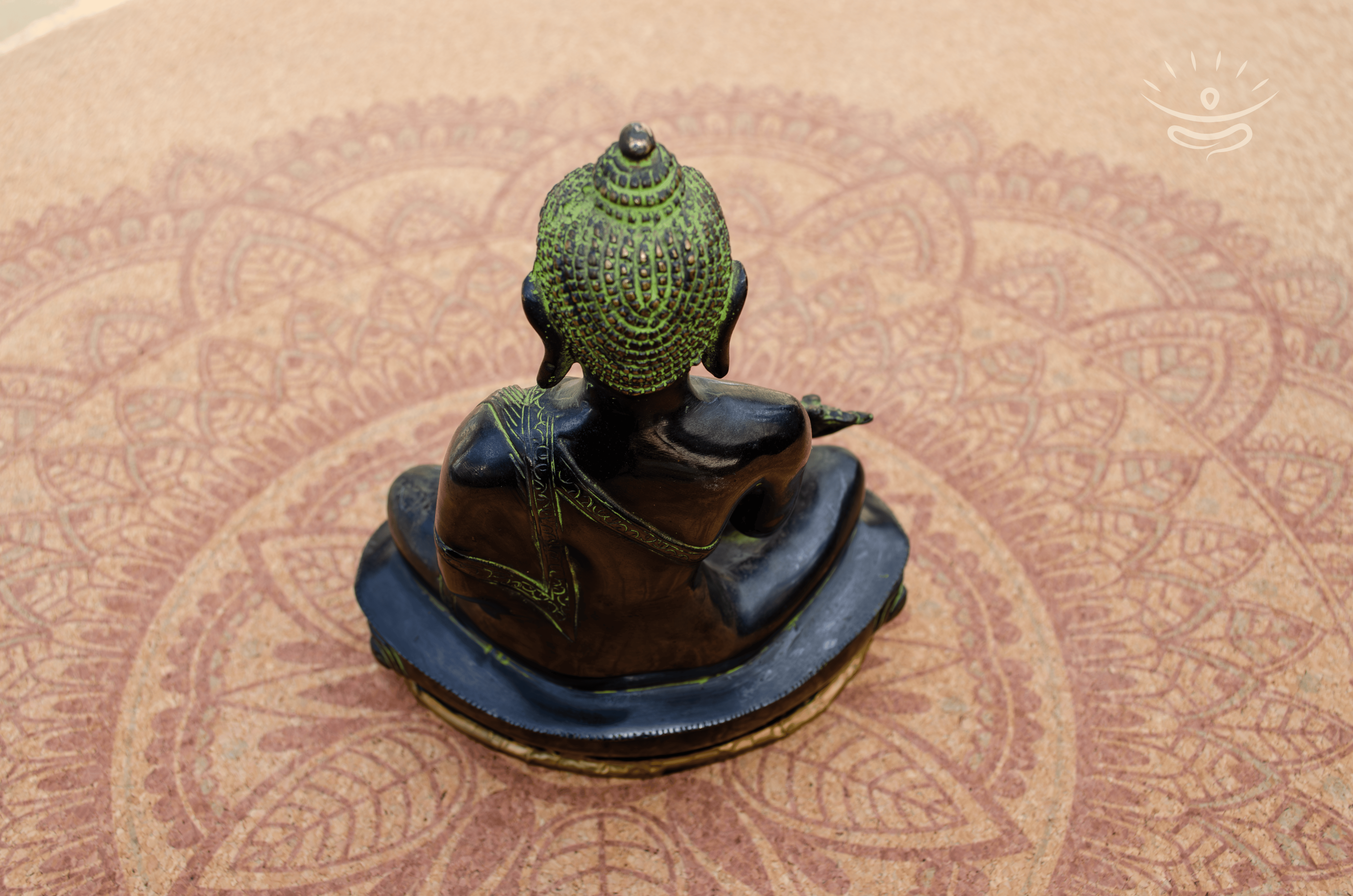 Green Finish Buddha Statue - Detail