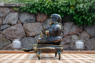 Smilende Buddha Figur med Røgelsebrænder - Siden