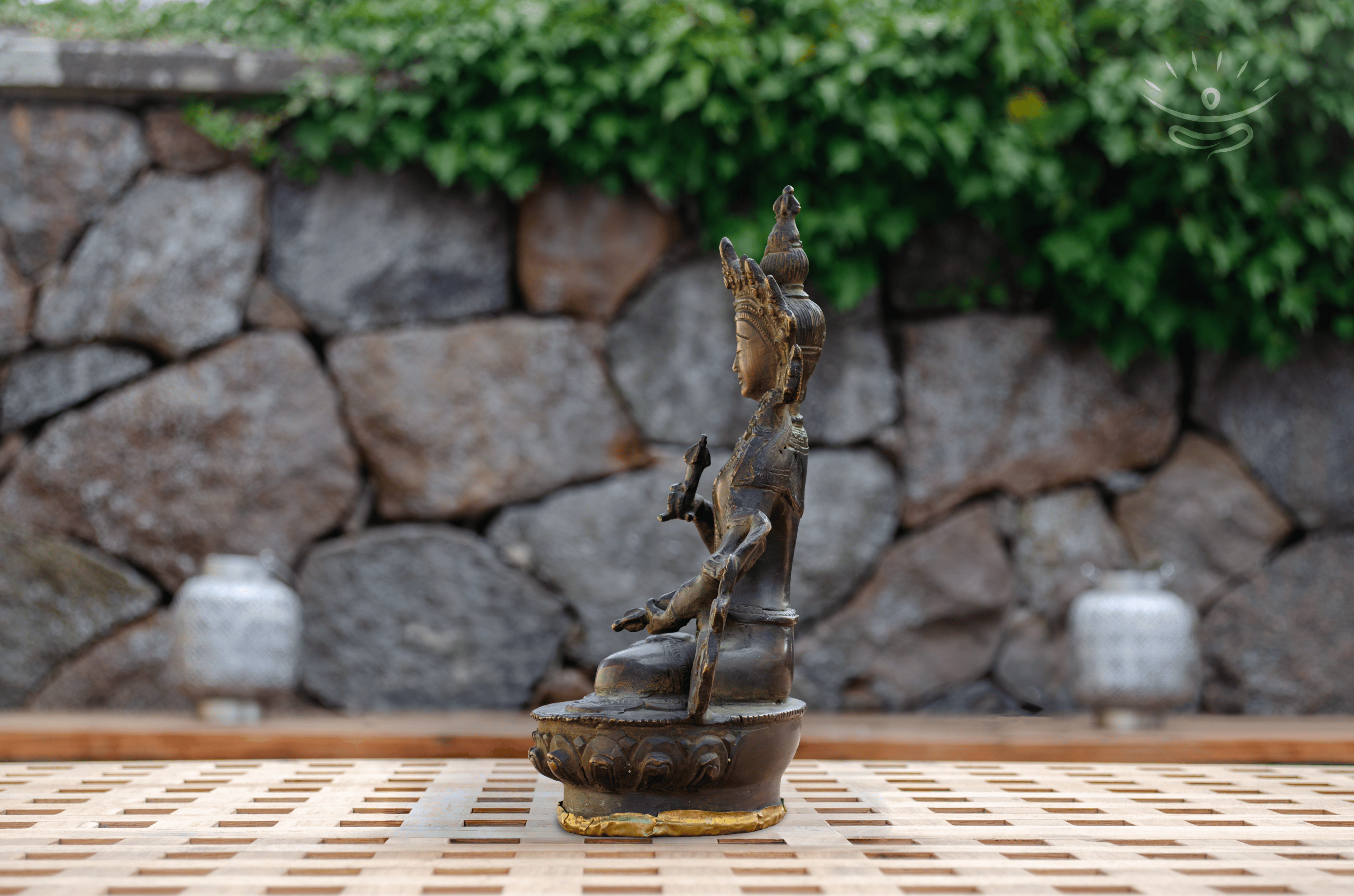 White Tara Statue 22 cm - Side