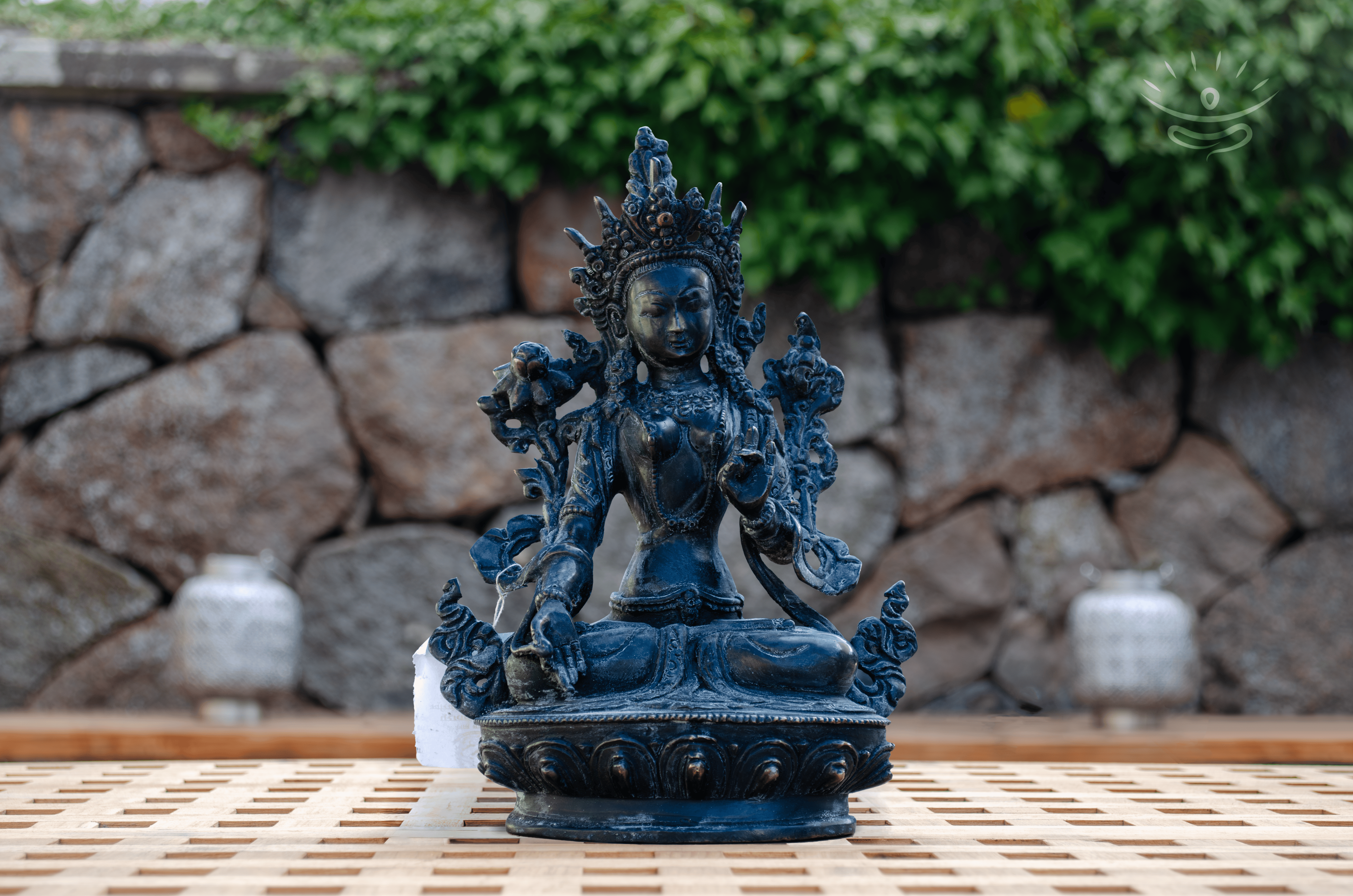 Hvid Tara Figur 22,5 cm - Forside