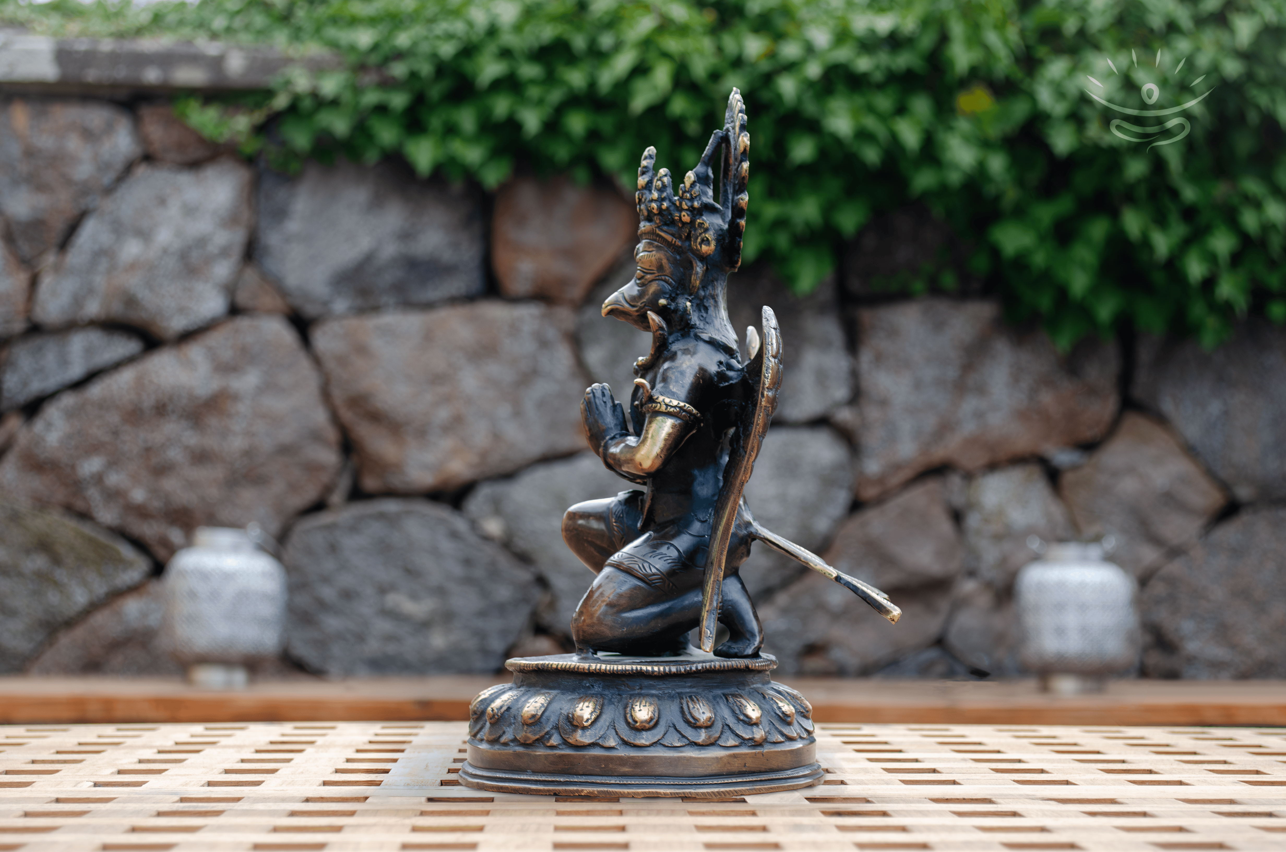 Garuda Statue 24 cm - Side