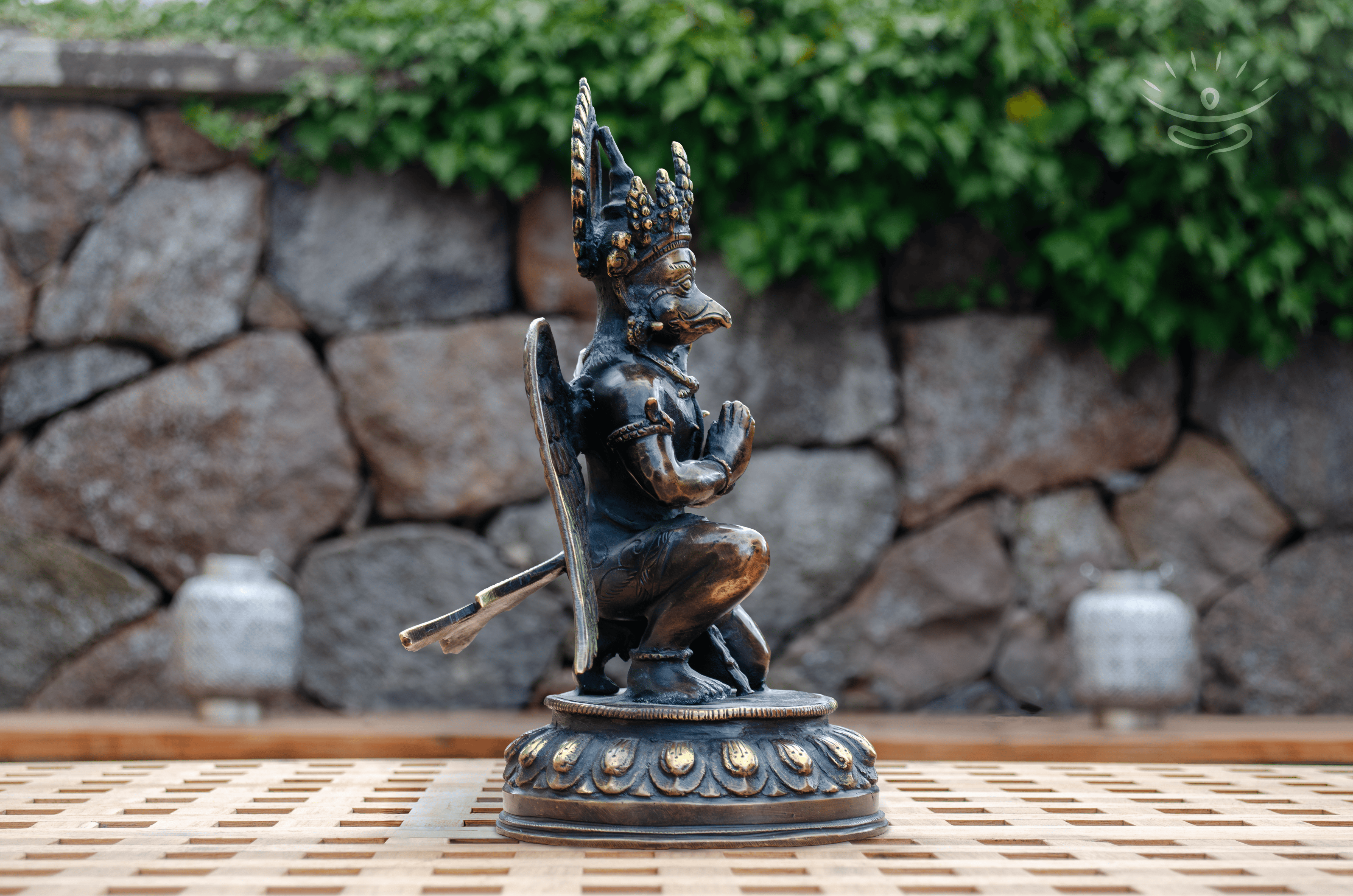 Garuda Statue 24 cm - Side