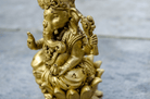 Golden Plated Ganesh Statue 10 cm - Detail