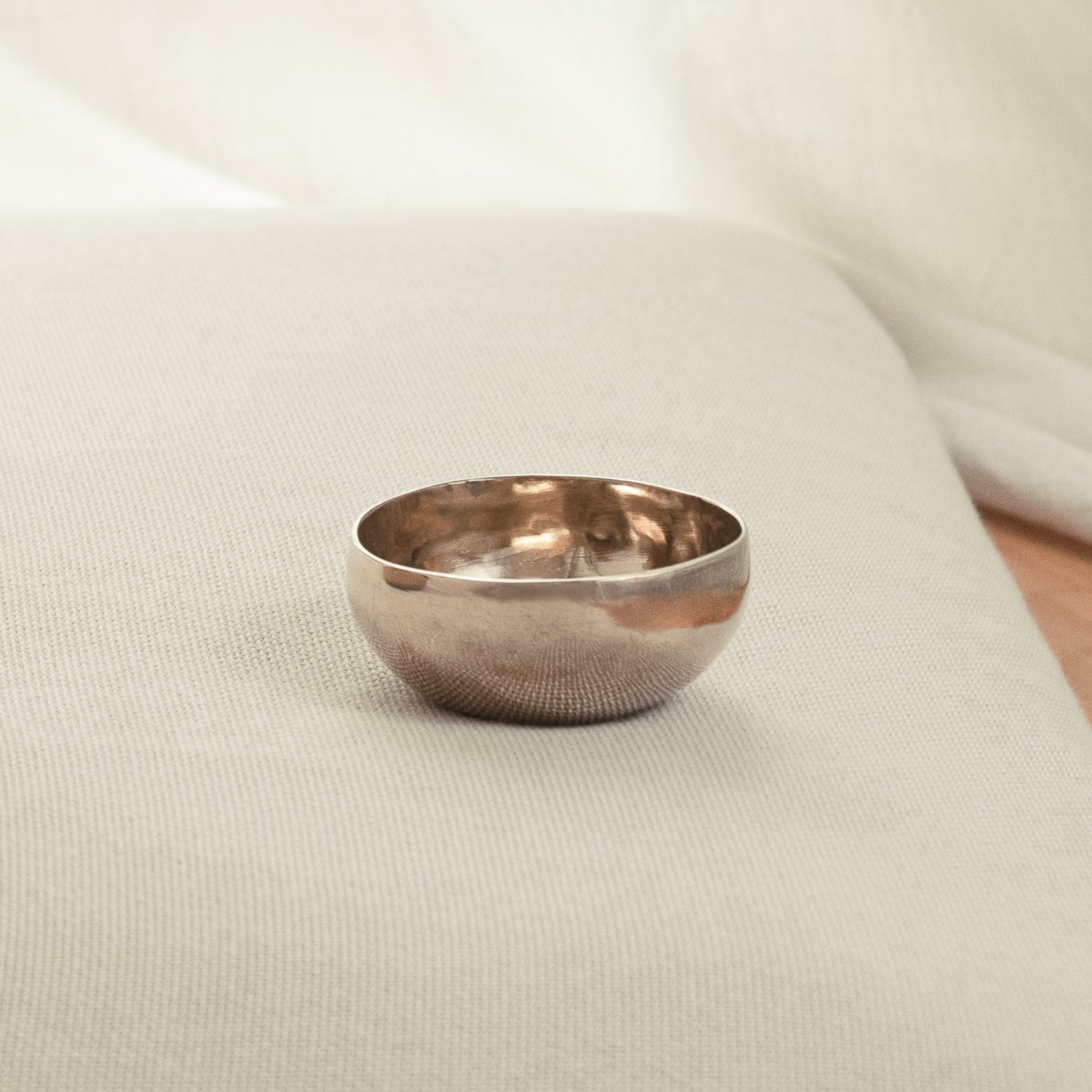 reflective singing bowl small