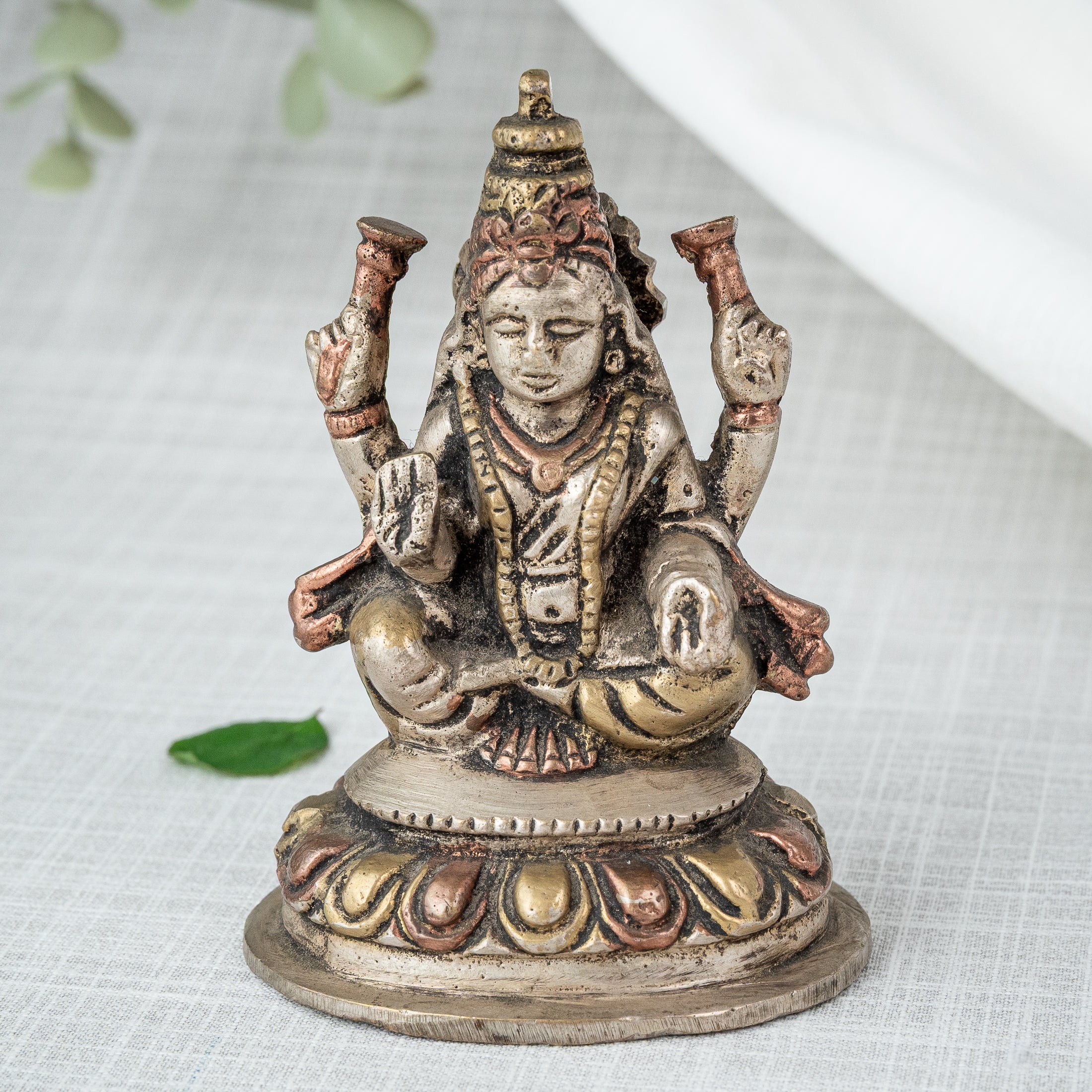 Silver Plated Lakshmi Statue - Detail