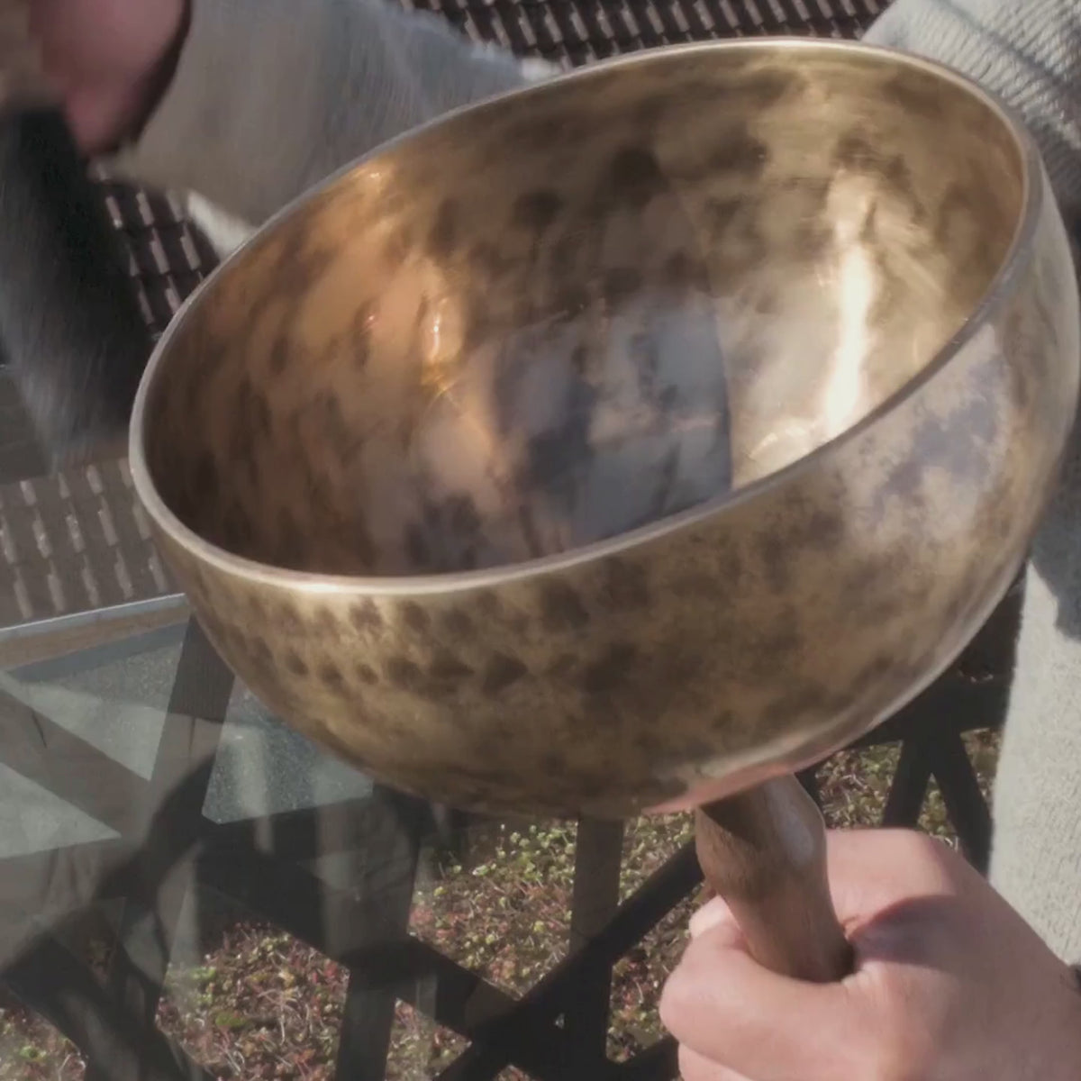 video for hand-hammered singing bowl